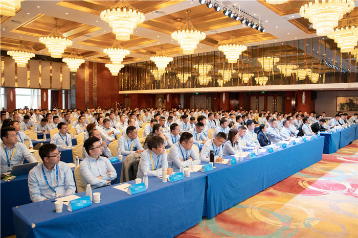 新起点、新征程、乘风破浪、砥砺前行——开云官方网页版-开云中国
管理层大会在南京隆重召开-1.jpg